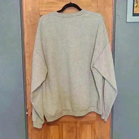 Grey Jerzees Crewneck - Picture 6 of 7